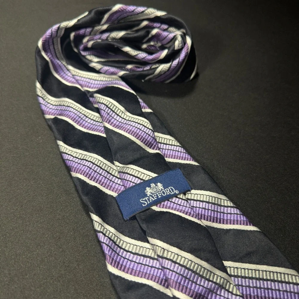 Stafford men necktie